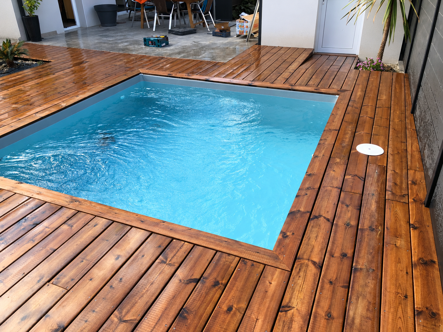 Après travaux — Terrasse bois autour d'une piscine, Croix Daurade